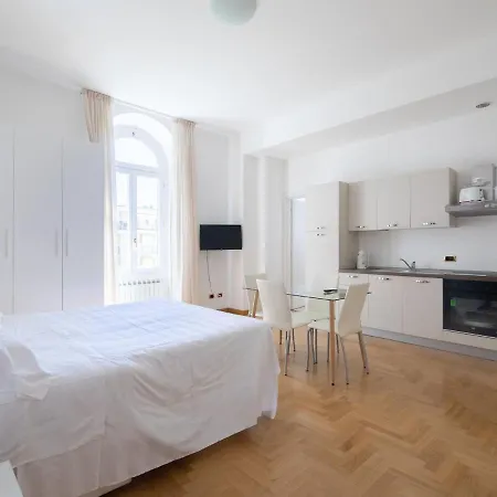 Simplistic In Near Seabeach * San Remo